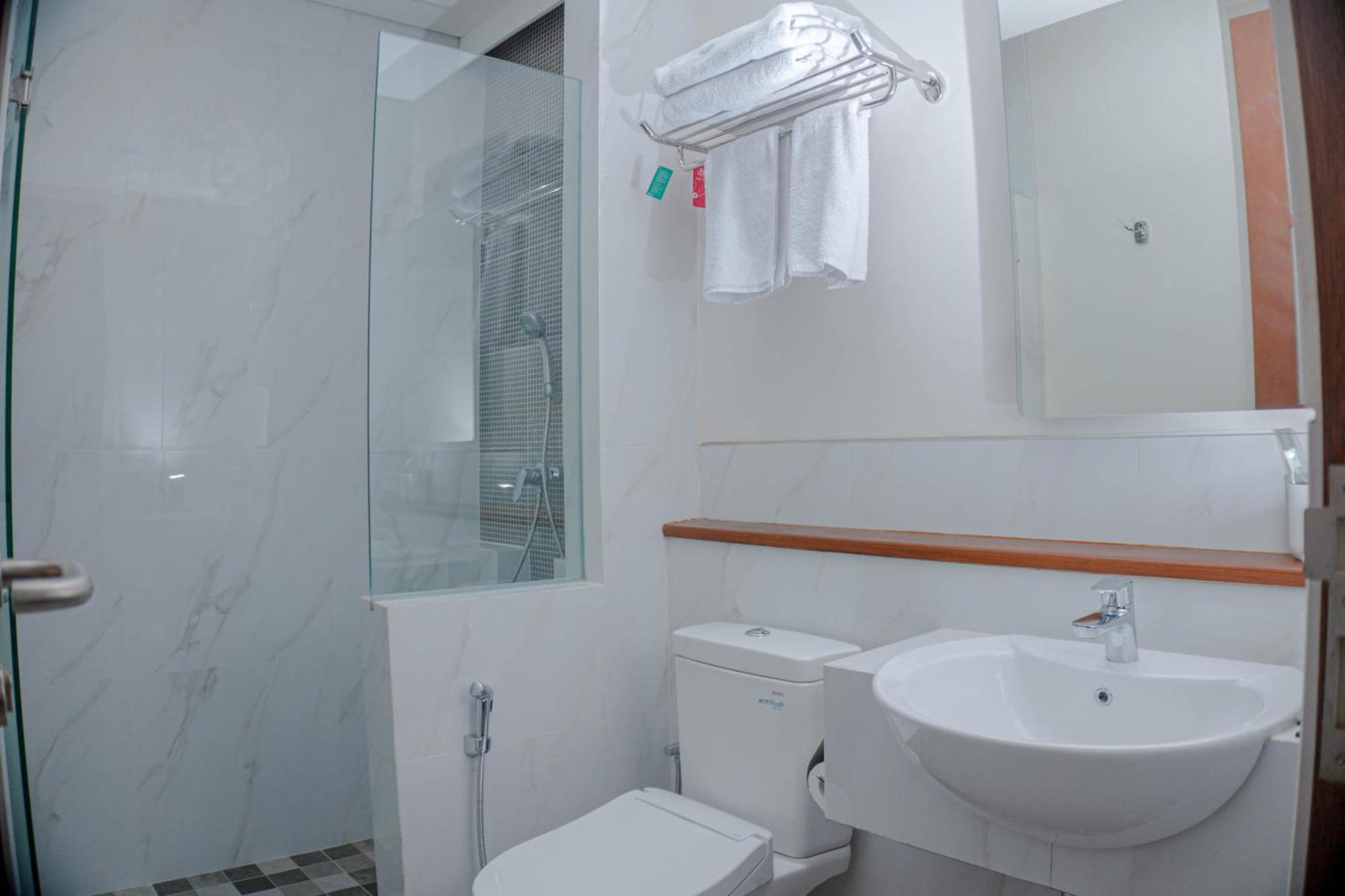 Tanaka Canggu Guesthouse Екстер'єр фото
